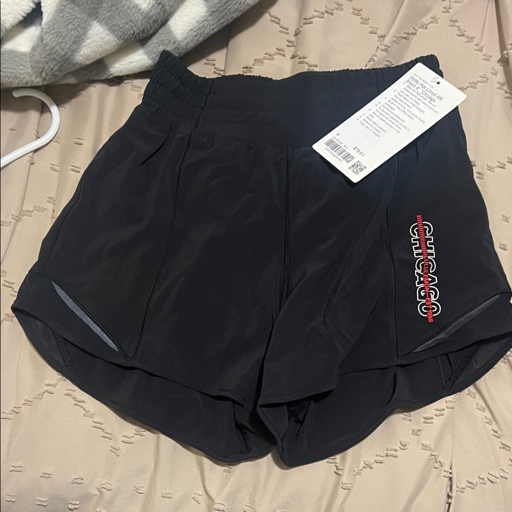 lululemon Black hotty hot Shorts size 4
